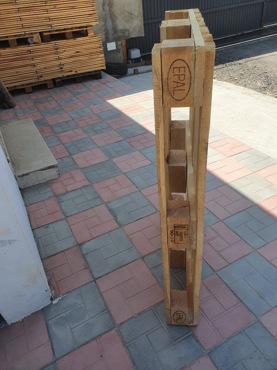 Traitement palette en bois